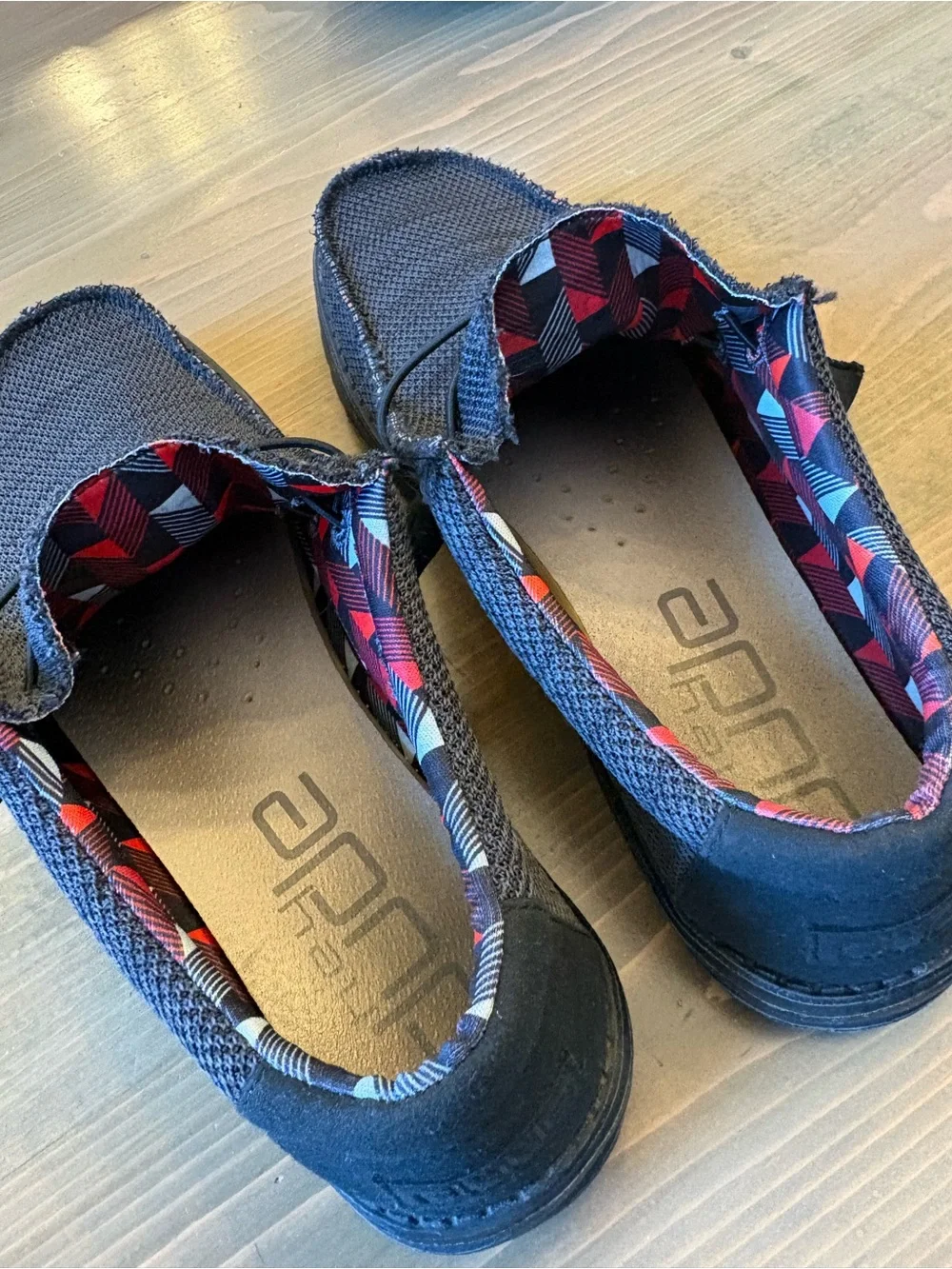 Hey Dude Black Mesh Slip-On Loafers with Multicolor Lining